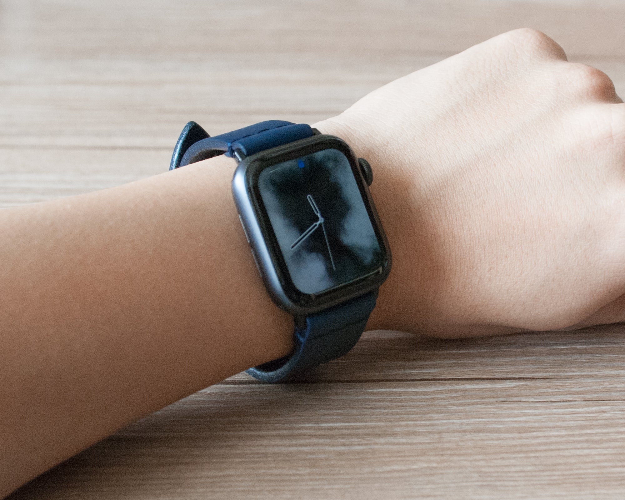 Sedona In Navy - Leather Luxury Apple Watch Band - Space Gray